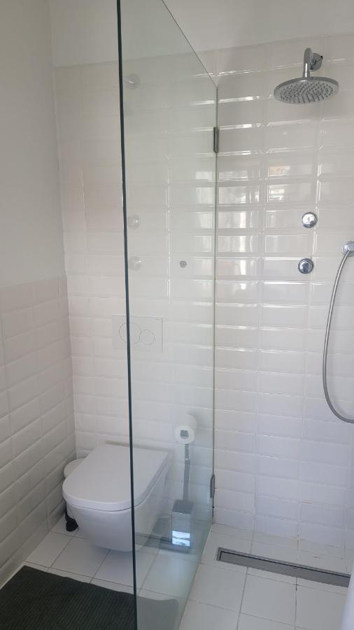 Tiny Suite With Private Bathroom - Bairro Alto Lisbon Exterior photo